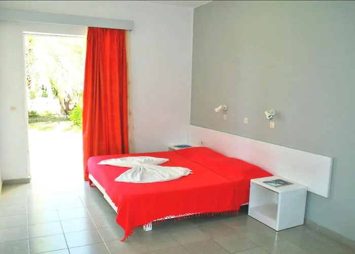 Paras * إياليسوس