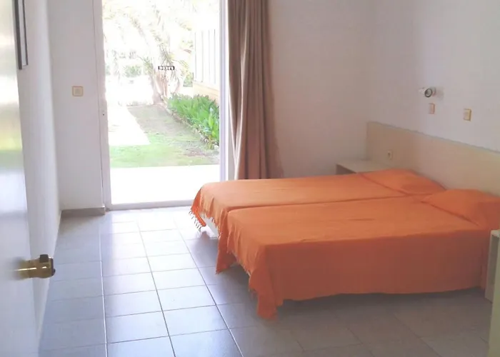 Paras Apartamento Ialisos